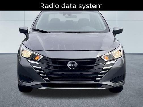 2024 Nissan Versa 1.6 SV