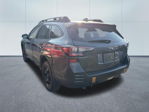 Magnetite Gray Metallic 2022 Subaru Outback Wilderness