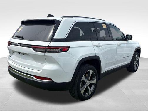 Bright White Clearcoat 2022 Jeep Grand Cherokee 4xe Base