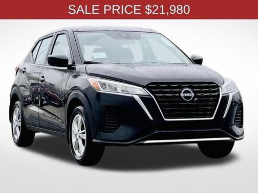 2025 Nissan Kicks Play S