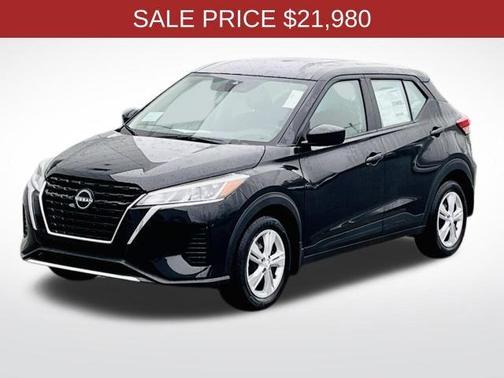 2025 Nissan Kicks Play S