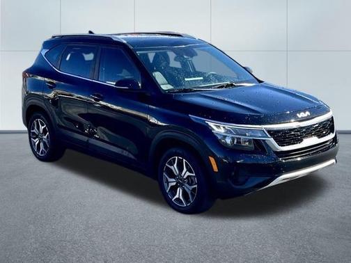 2022 Kia Seltos EX