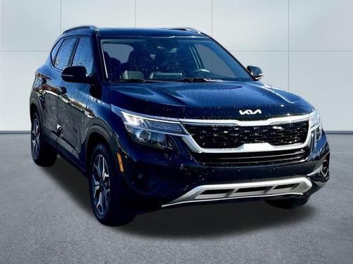 2022 Kia Seltos EX