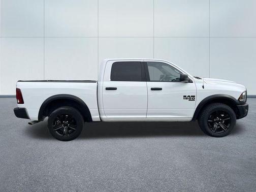 Bright White Clearcoat 2024 RAM 1500 Classic Warlock Crew Cab 4x4 5'7' Box