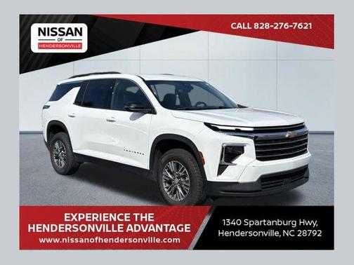 Summit White 2025 Chevrolet Traverse LT