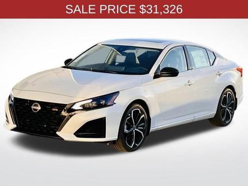 2025 Nissan Altima SR