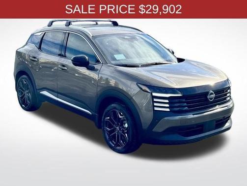 2026 Nissan Kicks SR