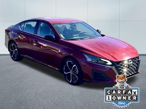 2025 Nissan Altima SR
