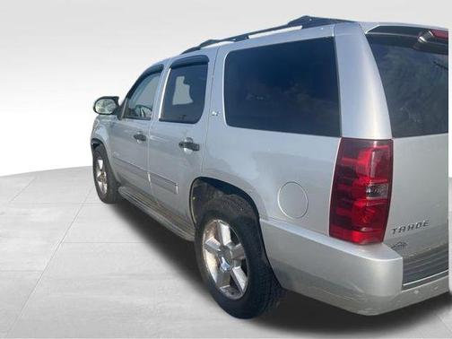 Sheer Silver Metallic 2010 Chevrolet Tahoe LTZ