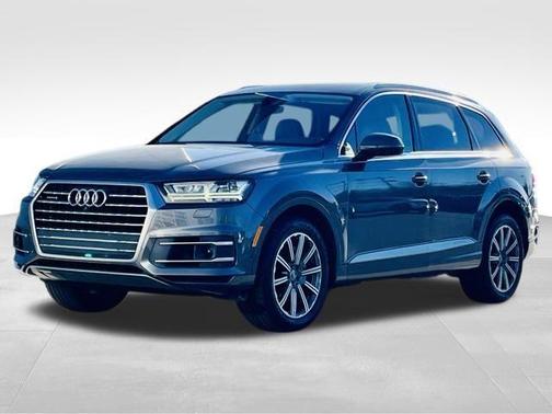 2019 Audi Q7 55 Premium Plus