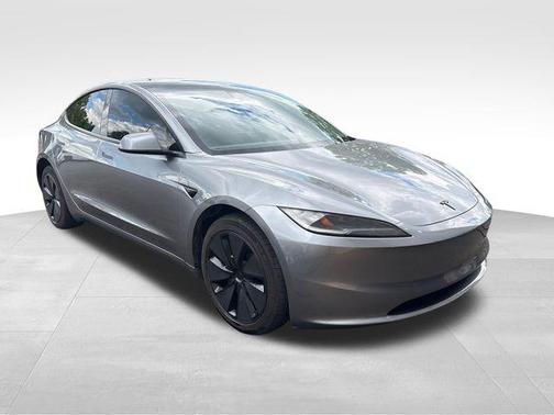 2025 Tesla Model 3 Standard Range