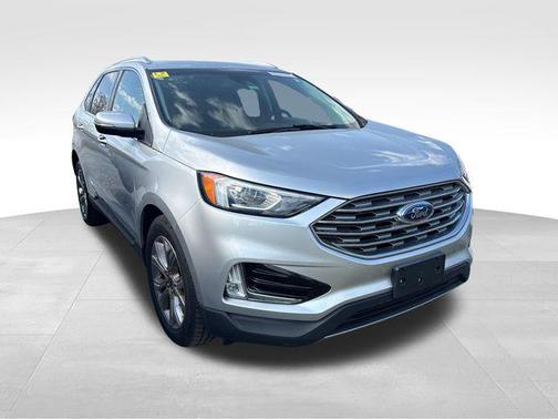 Ingot Silver 2019 Ford Edge Titanium