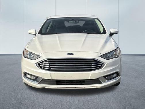 2018 Ford Fusion Hybrid SE