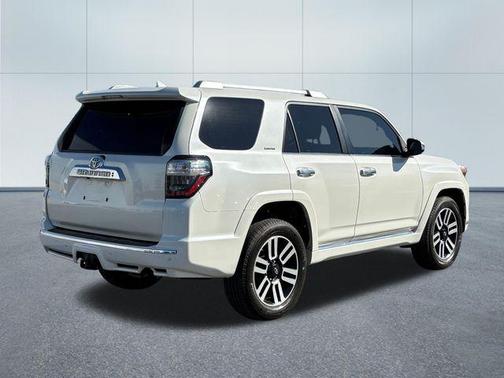 Blizzard Pearl 2014 Toyota 4Runner Limited