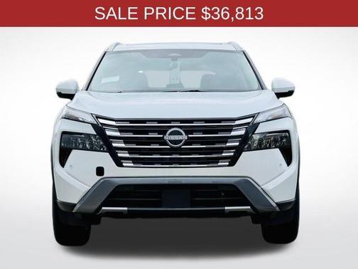 2025 Nissan Rogue SL
