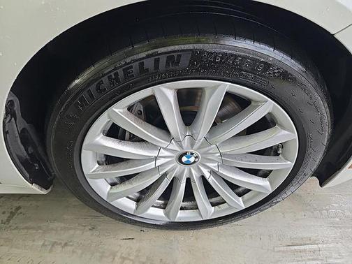 2022 BMW 740 i xDrive