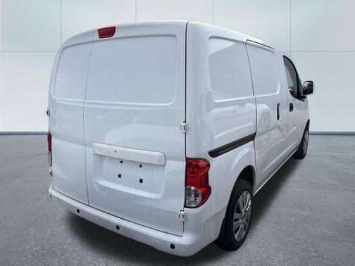 2021 Nissan NV200 SV
