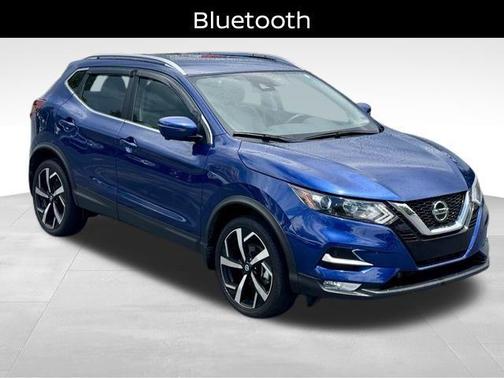 2022 Nissan Rogue Sport SL