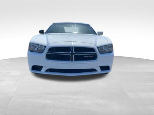 Bright White Clearcoat 2014 Dodge Charger SE