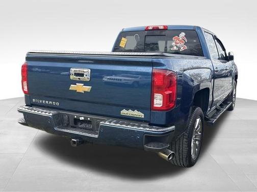 Deep Ocean Blue Metallic 2018 Chevrolet Silverado 1500 High Country