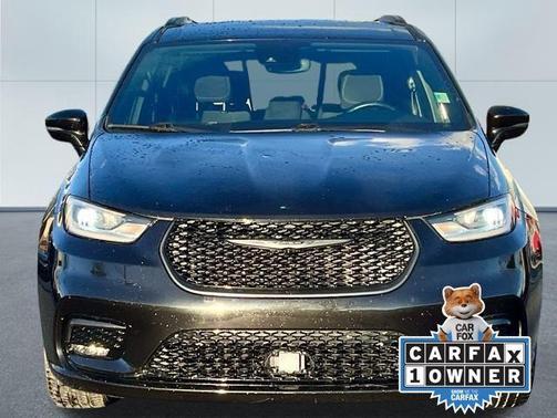 2021 Chrysler Pacifica Touring