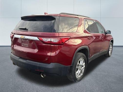 2020 Chevrolet Traverse LT Cloth