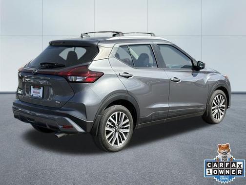 Gun Metallic 2024 Nissan Kicks SV