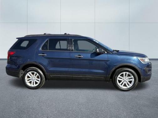 2016 Ford Explorer Base