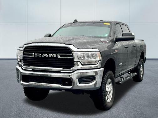 2021 RAM 2500 Lone Star Crew Cab 4x4 6'4' Box