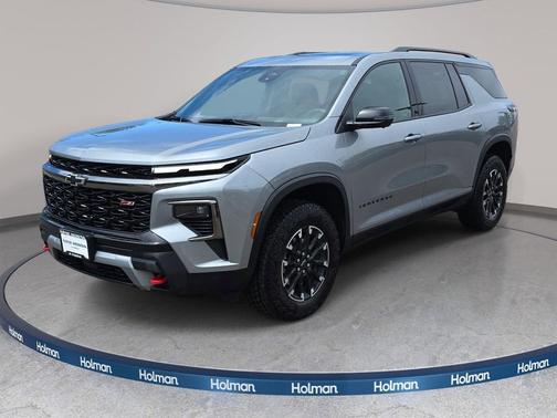 Sterling Gray Metallic 2025 Chevrolet Traverse AWD Z71