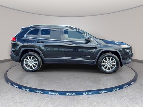 Brilliant Black Crystal Pearlcoat 2014 Jeep Cherokee Limited