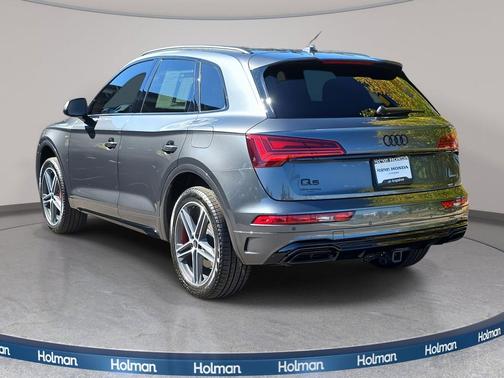 2025 Audi Q5 55 S line Premium Plus