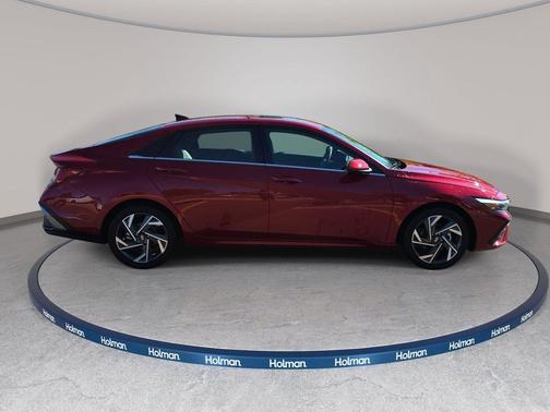 Ultimate Red 2025 Hyundai ELANTRA SEL