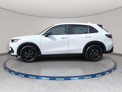 Platinum White Pearl 2026 Honda HR-V AWD Sport