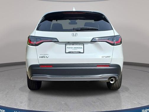 Platinum White Pearl 2026 Honda HR-V AWD Sport