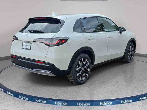 Platinum White Pearl 2027 Honda HR-V EX-L