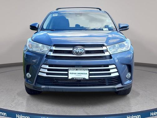 Shoreline Blue Pearl 2018 Toyota Highlander LE Plus