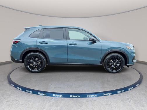 Misty Green Pearl 2027 Honda HR-V Sport