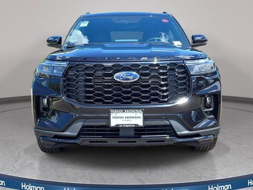 Black Metallic 2025 Ford Explorer ST-Line
