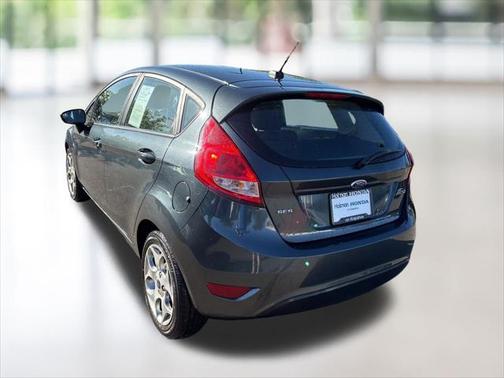2011 Ford Fiesta SES