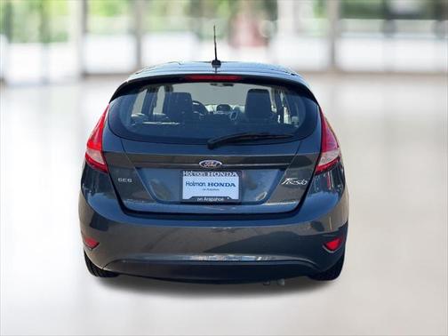 2011 Ford Fiesta SES