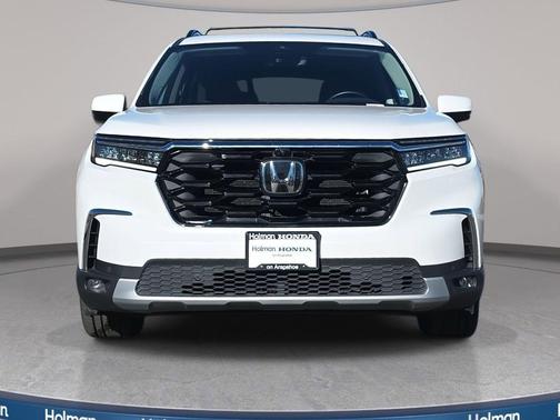 2023 Honda Pilot AWD Elite