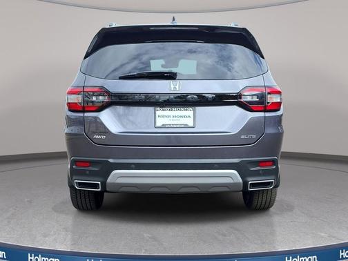 Gray 2024 Honda Pilot Elite