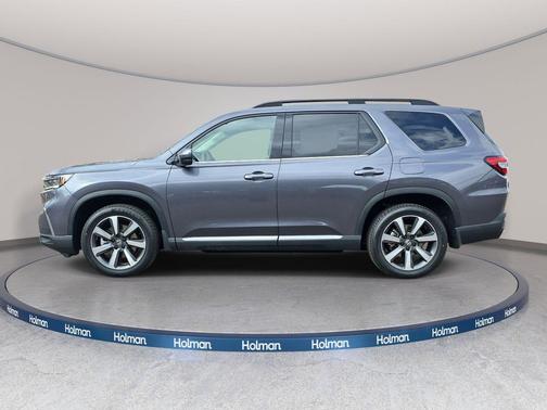 Gray 2024 Honda Pilot Elite