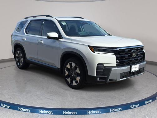 Platinum White Pearl 2026 Honda Pilot Elite