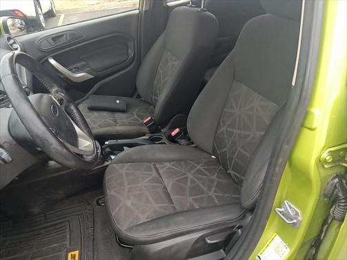 2011 Ford Fiesta SES