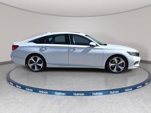 2018 Honda Accord Touring 2.0T