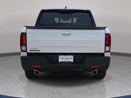 Platinum White Pearl 2026 Honda Ridgeline Black
