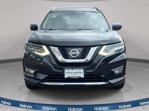 Magnetic Black 2017 Nissan Rogue SL