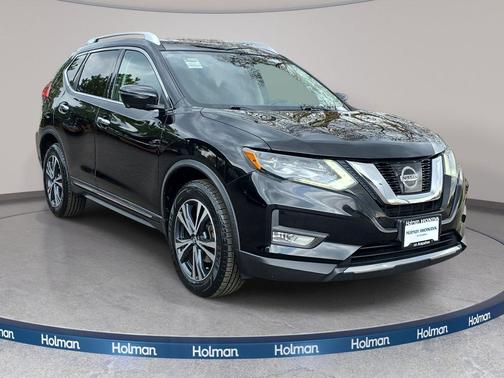 Magnetic Black 2017 Nissan Rogue SL